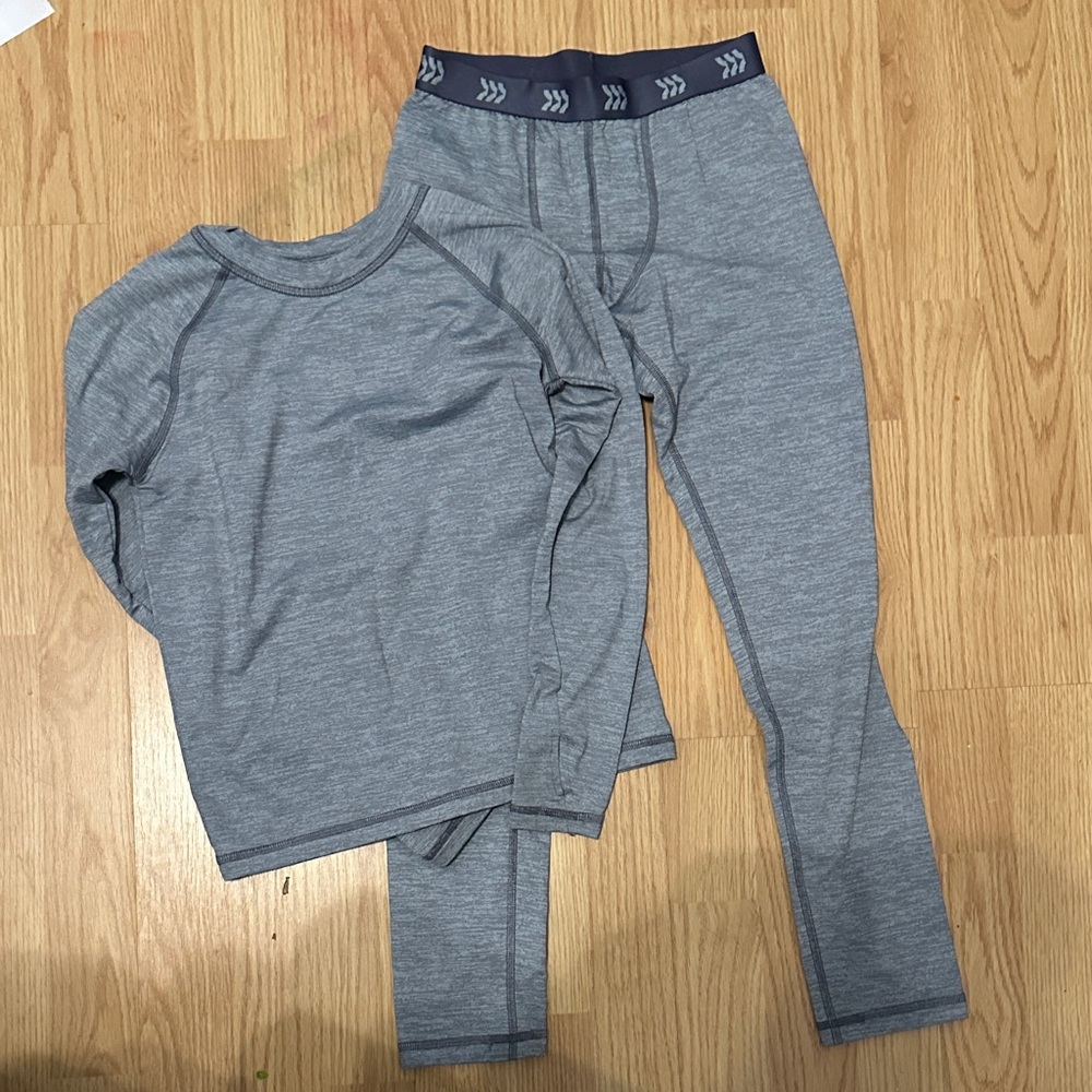 All in Motion boys thermal set